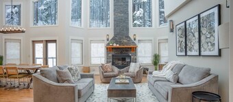 KR410 by Simply Kimberley | Ski-In/Out + Private Hot Tub