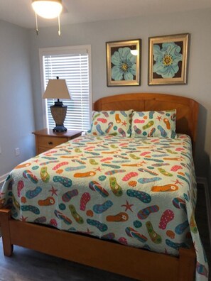 5 bedrooms, iron/ironing board, free WiFi