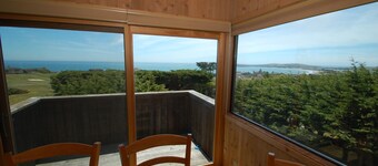 4.5 Bedrooms, 3 Baths, 2 Kitchens, 180 degree views and a 'Man Cave'