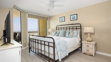4 bedrooms, iron/ironing board, internet, bed sheets