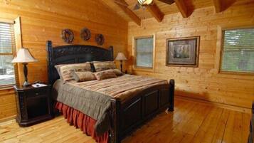 4 chambres, fer et planche à repasser, Wi-Fi gratuit, draps fournis