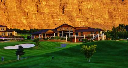 Rent Like a Rock Star @ Hotel Rock in Crescent Bar - Sunserra!