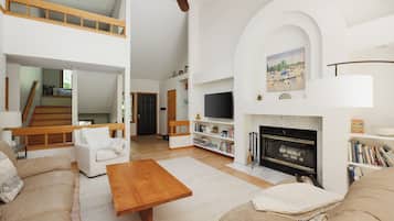 TV, fireplace, DVD player, stereo