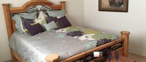 4 chambres, fer et planche à repasser, Wi-Fi, draps fournis