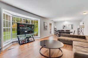 TV, fireplace, offices