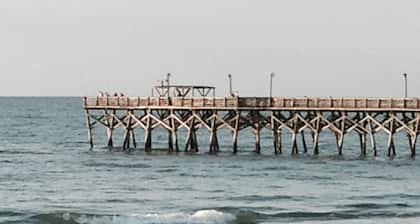 'SUNSWEPT' OCEANFRONT PRIVATE POOL + BEACH WALK, SLEEPS 16, EXCEEDS EXPECTATION
