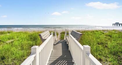 'SUNSWEPT' OCEANFRONT PRIVATE POOL + BEACH WALK, SLEEPS 16, EXCEEDS EXPECTATION