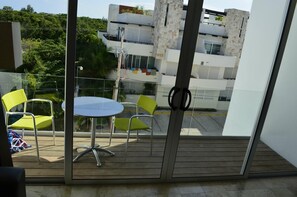 Interior - Beautiful Luxury Condo Steps From The Beach And Town (Playa Del Carmen)