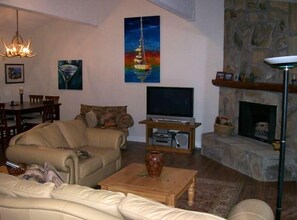 Smart TV, fireplace, DVD player, video library