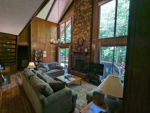 Windameir Ski Lodge On Beech Mountain