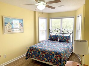 5 bedrooms, iron/ironing board, WiFi (free) - Beautiful Ocean Lakes Beach Home......100 Yards to the Beach. (Myrtle Beach)