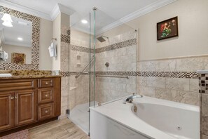 Combined shower/bathtub, jetted bath, hair dryer, towels - 310 Sterling Sands Wake Up to Ocean Views in This Luxurious Beachfront Oasis! (Destin)