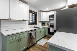 Fridge, microwave, oven, dishwasher