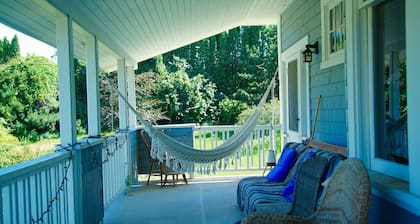 Come Stay On The Farm In Our Lovingly Restored 1909 Arts And Crafts Farmhouse