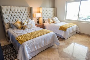 2 chambres, fer et planche Ă repasser, Wi-Fi, literie fournie