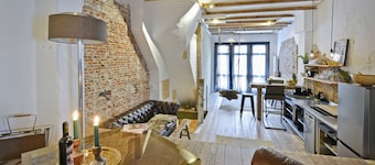 Big appartement in city centre Amsterdam with 2 bedrooms all highlights 4 walk