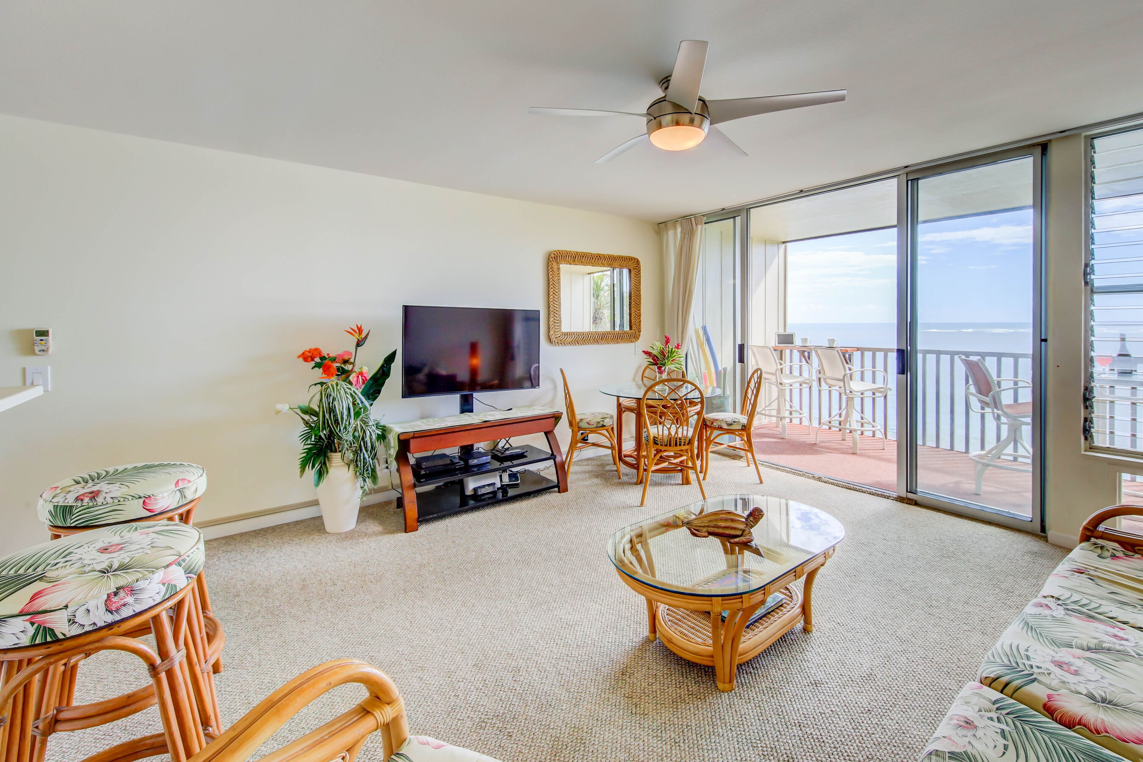 Smart TV, DVD player, stereo