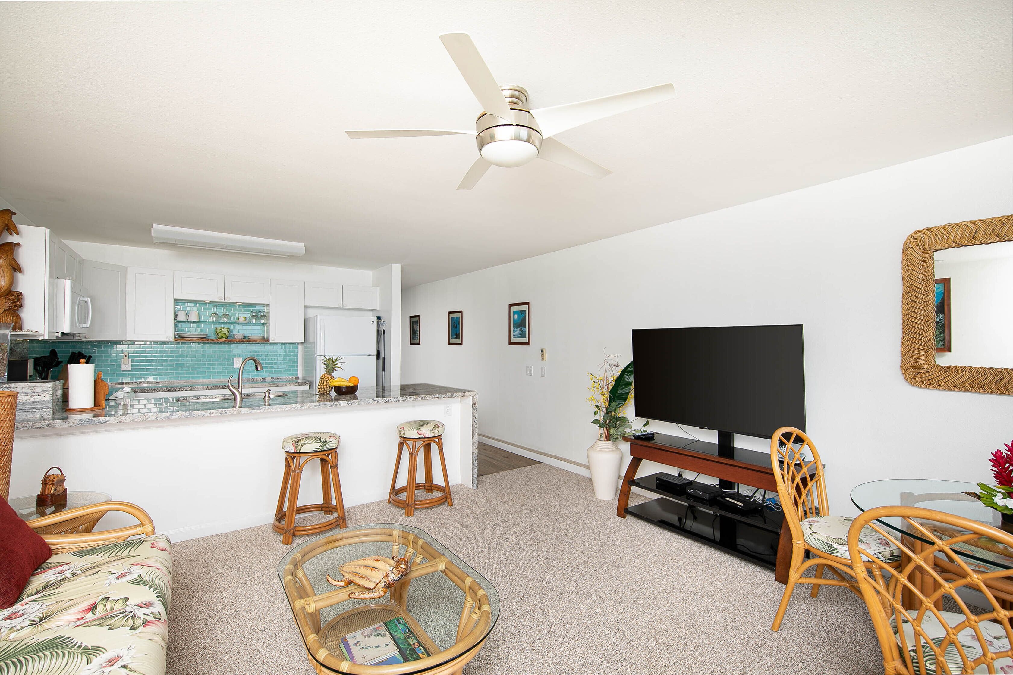 Smart TV, DVD player, stereo