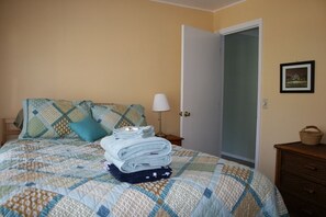 3 habitaciones, tabla de planchar con plancha y wifi gratis 
