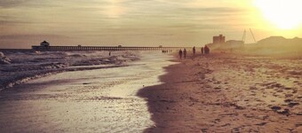 Adorable Folly Beach Cottage! En blokk til Beach! Super beliggenhet!  Gratis WiFi!