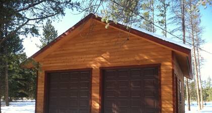 Yksityinen mökki, poreallas, 3 Miles Fraser, 2 Bed, W / D, autotalli