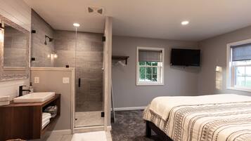 3 slaapkamers, een bureau, een strijkplank/strijkijzer, gratis wifi