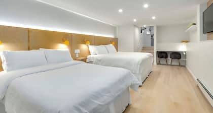 Modern King-Size Guest Suite