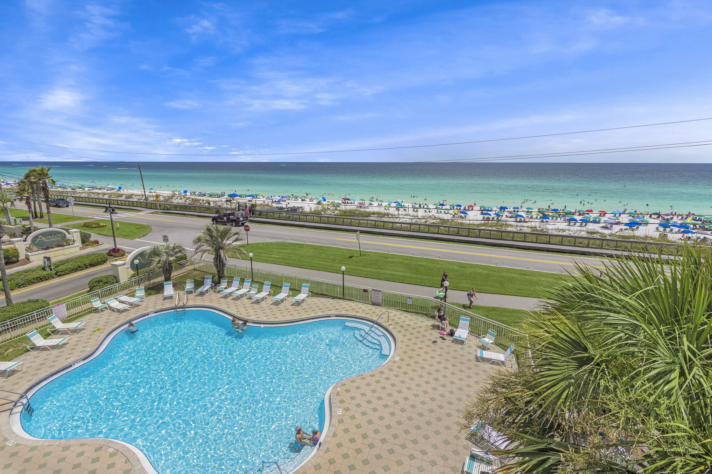 Et oppvarmet basseng