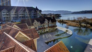 Exterior - Waterfront Resort Condo Kelowna - Amazing Views! Great Downtown location (kelowna)