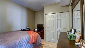 2 habitaciones, tabla de planchar con plancha y wifi gratis