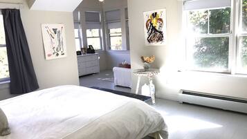 4 makuuhuonetta, silitysrauta/-lauta, Wi-Fi, vuodevaatteet