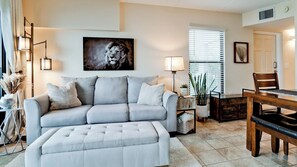 TV, stereo - Oceanfront Oasis for Endless Summer Days (Bradenton Beach)