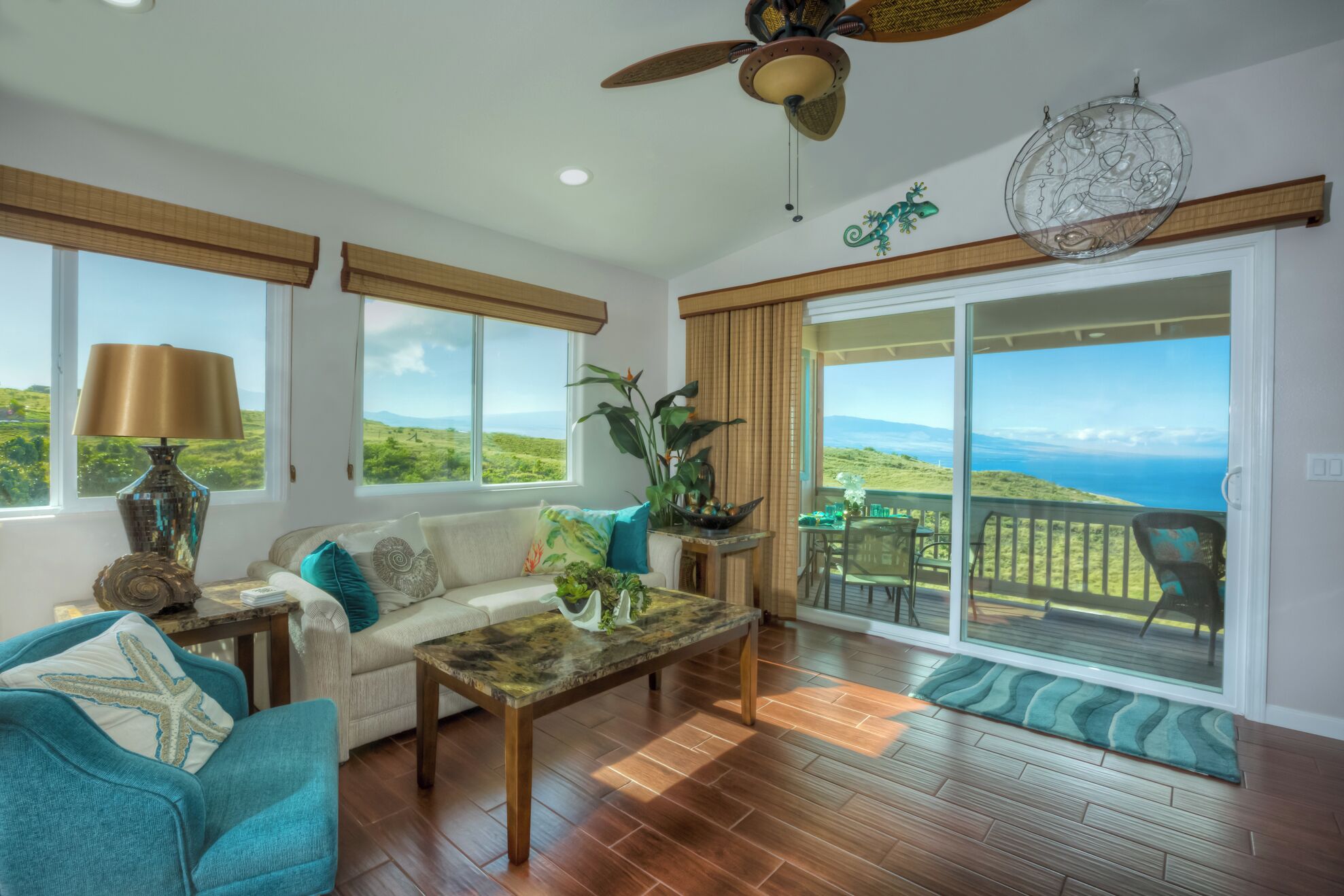 Hale Ka Nani stunning ocean and mountain views, 1 bdrm/1 bath kitchen & laundry