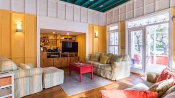 TV, video library, stereo