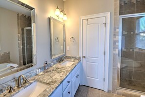 花灑/浴缸組合、按摩浴缸