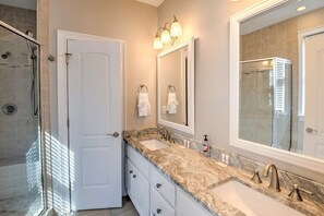 花灑/浴缸組合、按摩浴缸