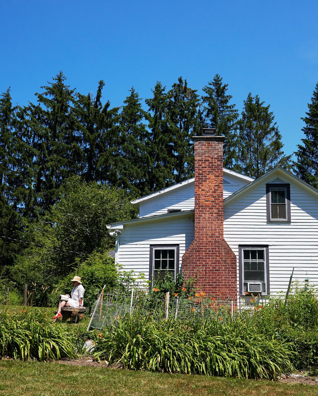 The City Farmers Upstate. 15 min from Hudson. Family friendly. Hot tub and Sauna