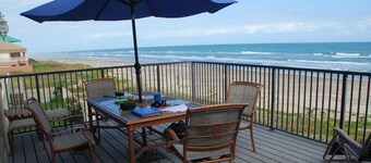 SALE LOW PRICE JUNE. BEACHFRONT,AWESOME VIEW, HEATED POOL&PET FRIENDLY