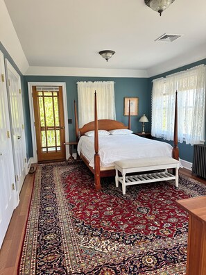 5 habitaciones, escritorio, tabla de planchar con plancha y wifi gratis 