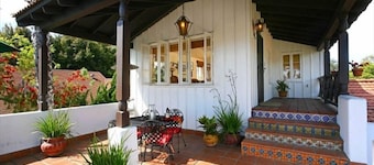 Casita espagnole dans le village de La Jolla - Walk to Everything