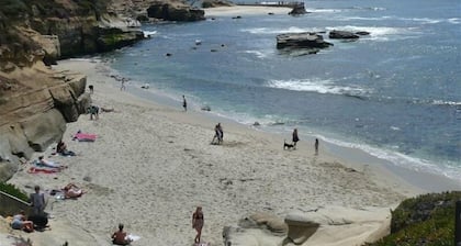 Espanjalainen Casita La Jollan kylässä - Kävele kaikkeen