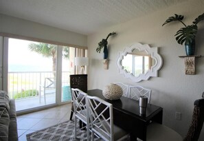 Smart TV, DVD player, stereo