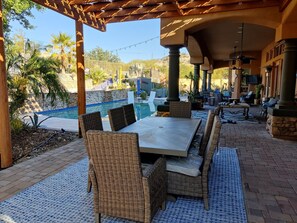 Outdoor dining