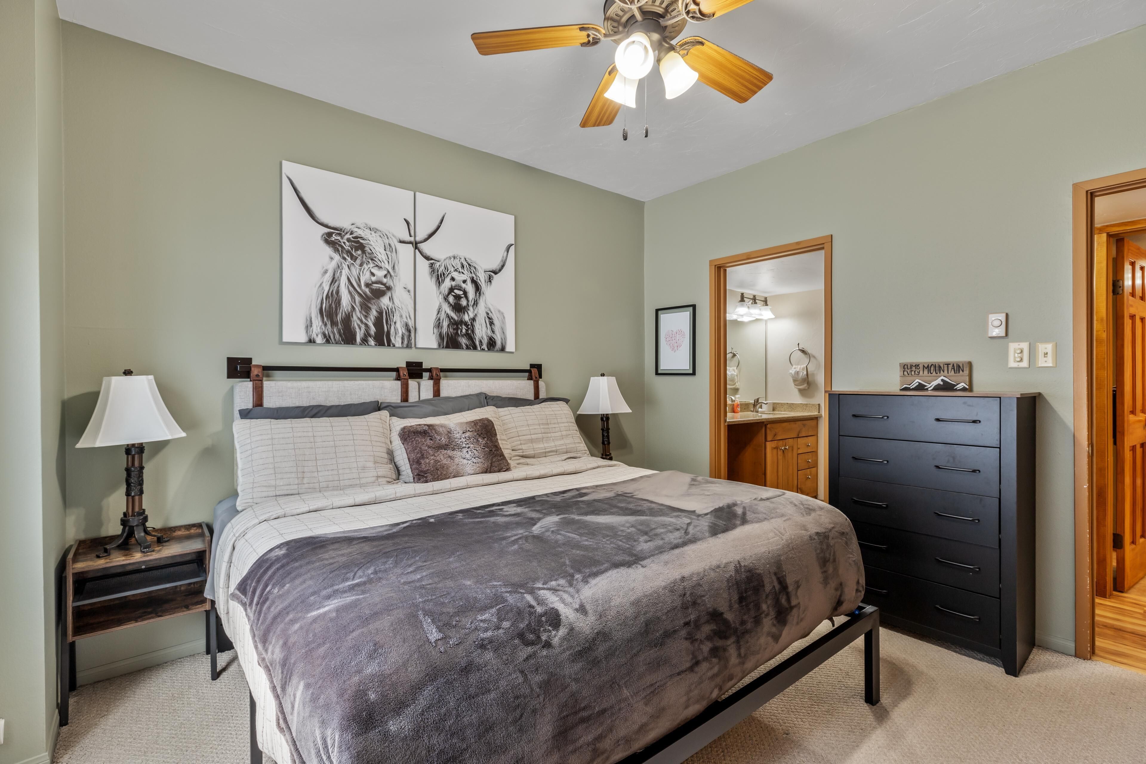 2 habitaciones, wifi gratis y ropa de cama 