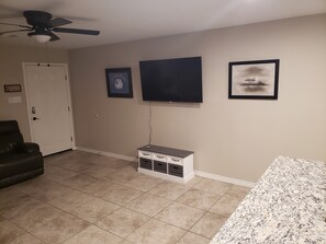 Interior - Beautiful Pool - 2 BR/2 BA - 1 Mile to Beach (Port Aransas)