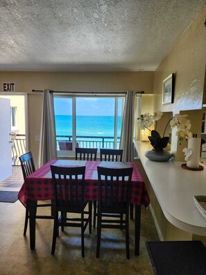 Dining - Oceanview Condo with Heated Pool – Right on the Hollywood Beach Boardwalk! (Hollywood)