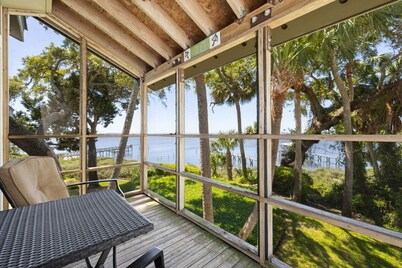 Serenity by the Sea at Whitman Point. Gulf front and Screened Porches
