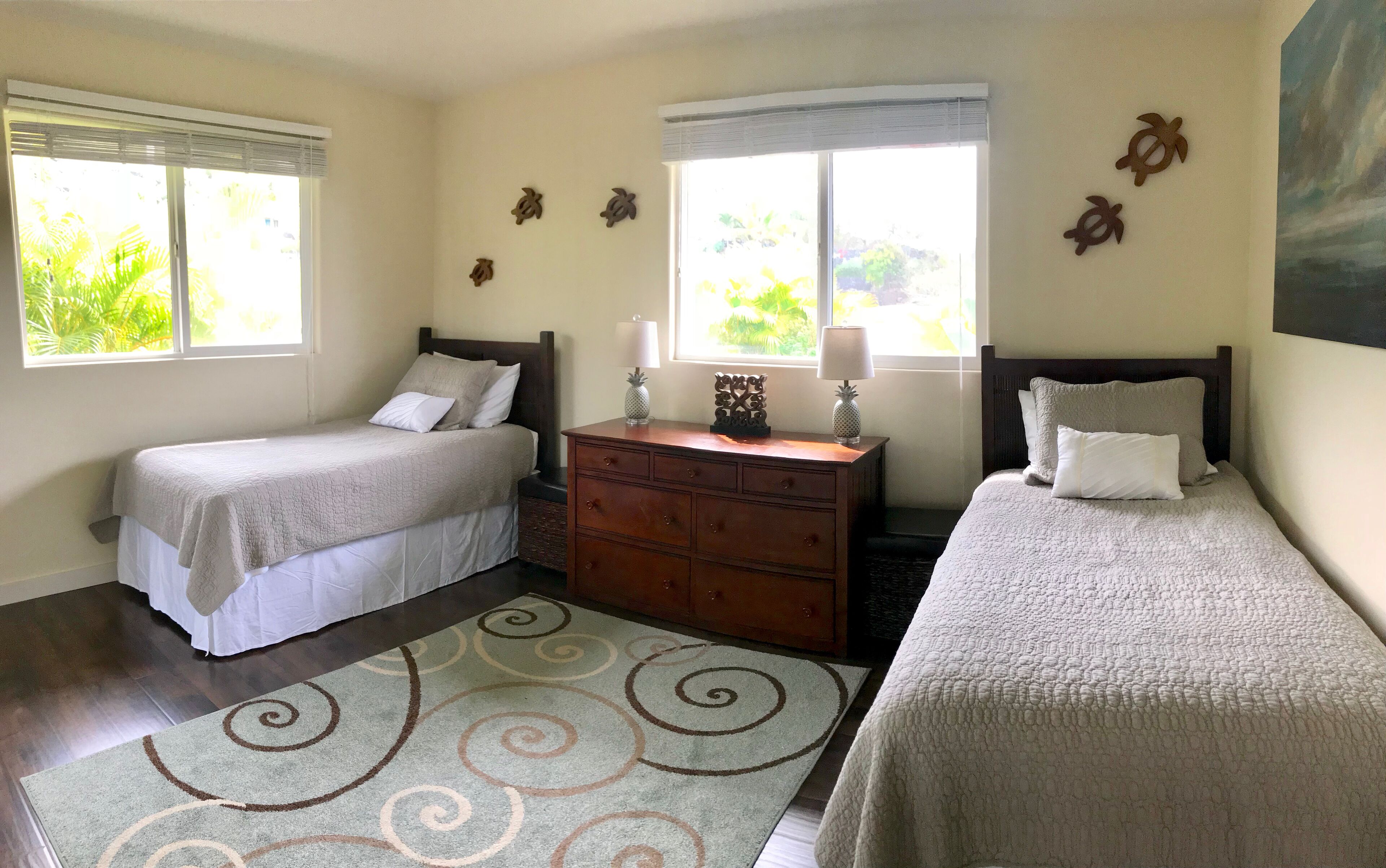 3 bedrooms, iron/ironing board, WiFi, bed sheets