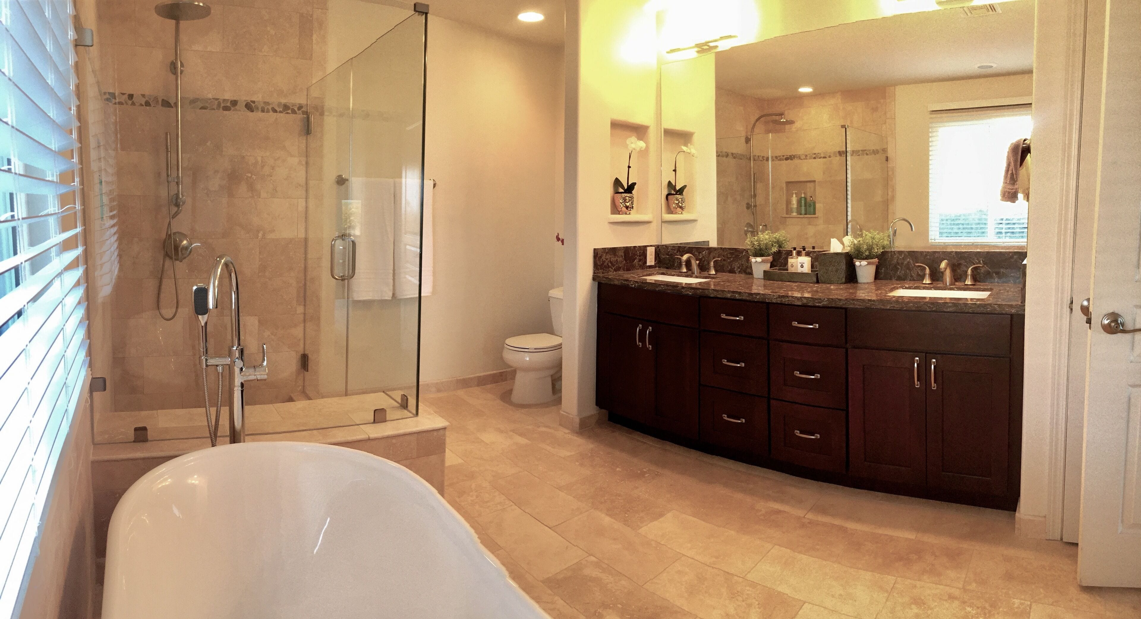 Bathtub, hair dryer, towels, soap