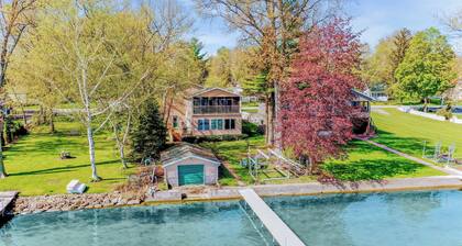 Awesome Lake Getaway On Beautiful Green Lake